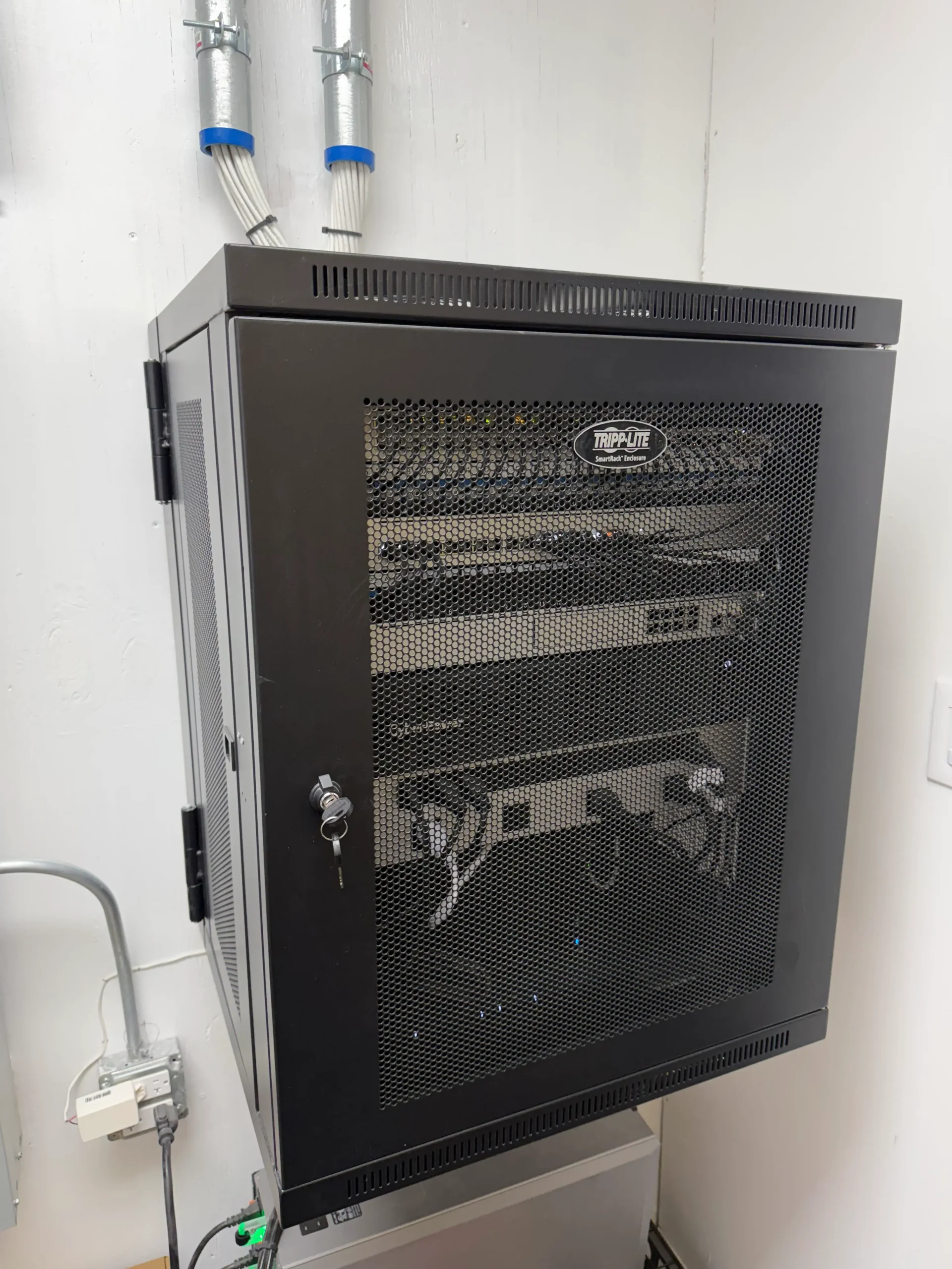 Virdual it server rack enclosure chicago